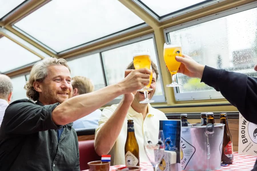 Grachtenfahrt mit Bierverkostung von Brauerei 't IJ in Amsterdam